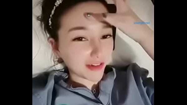 Video Live Panjang: Cewek Asia Menggoda Tukang Pijat Hingga Tak Kuasa Menahan Nafsu