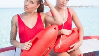 Analisis – Eveline Dellai, Silvia Dellai Dalam Dellai Twins: Sisi Pantai Pantat Jalang