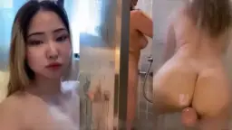 Ngentot Tembus Dalam Pakai Dildo Raksasa
