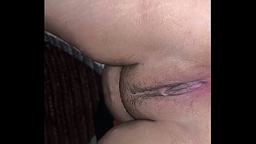 Gadis Arab Montok Dengan Memek Sempit, Digenjot Keras Sampai Meraung