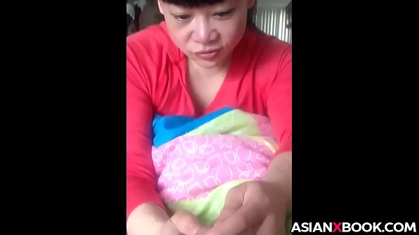 Cewek Asia Kasih Pegang Kontol Enak Banget