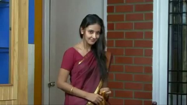 Desi Cewek India Bikin Makin Panas, Pengen Digebukin