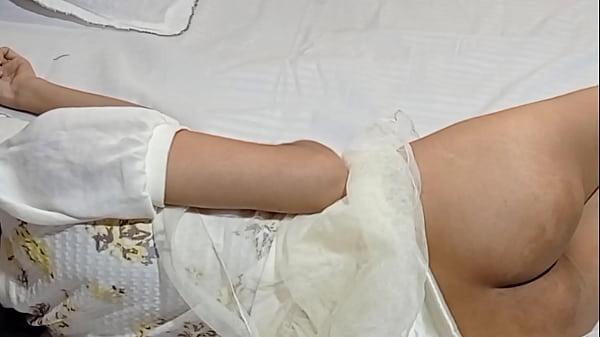 Kakak Tiri India Dan Adik Perempuan Main Peran, Video Mesum Dengan Audio Hindi Jelas – Desi Pornstar Seksi