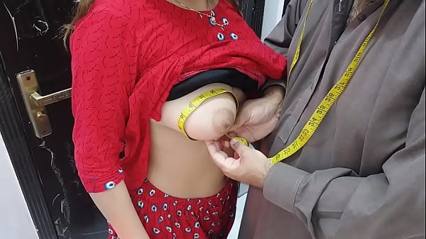 Istri Desa India, Lubang Pantatnya Ditusuk Tukang Jahit Sebagai Bayaran Untuk Jahitan Bajunya, Suara Hindi Jelas Dan Menggairahkan