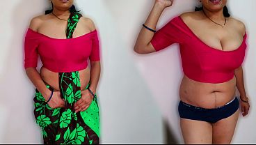 गरमा गई देसी नौकरानी के भरे हुए मुम्मों से साहब की लंड चाटना, फिर उसी लंड पर जोशीली सवारी करना, असली हिंदी आवाज़ में सेक्स
