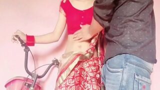 Bangsat Ngentot Pembantu India Murahan Yang Sange Banget, Kontolnya Masuk Ke Memek Becek Si Pelacur Gratis.