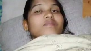Cewek Toko Bunga India, Keerthi, Digenjot Di Rumah.