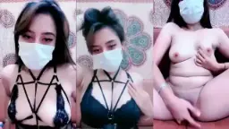Ellen Si Selebgram Lagi Live Hot Di Mango, Bikin Tontonan Penuh Nafsu.