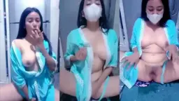 Kylee Live Bugil, Muncrat Kena Jembut Basah Kuyup