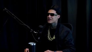 Gravou Uma Suruba Gay, Entrou No Job Por Causa De Um Amigo Da Mãe, E Espalhava O Trampo Na Rua – Gabriell Rios (watch On: Sheer/red)
