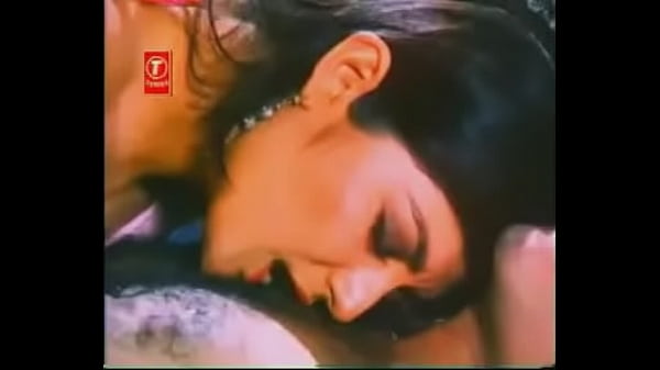 Goyangin Kontol Di Atas Muka Akarshan, Mantan Bintang Film Hindi Yang Udah Keriput Tapi Masih Aja Ngegoda.