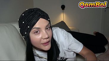 Ngentot Ngenyangin Abang Gue Bareng Mbak Tiriku Elnaz Berjilbab Turki