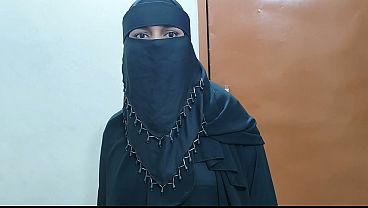 Video Rumah Istri Cantik Pake Hijab, Digenjot Habis-habisan Sama Bos India Di Rumah Sendiri.