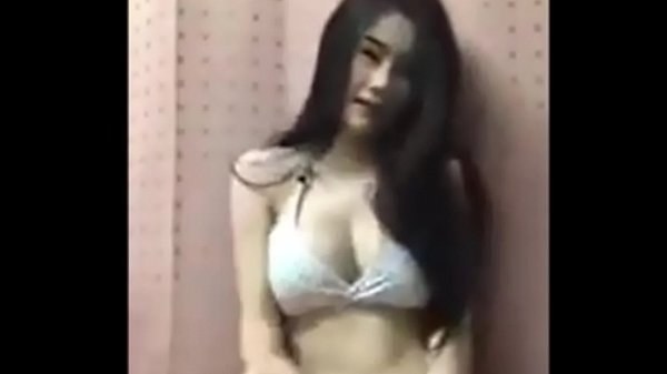 Asiática Goyang Panas Di Live Stream Fb, Bikin Crot Nonton