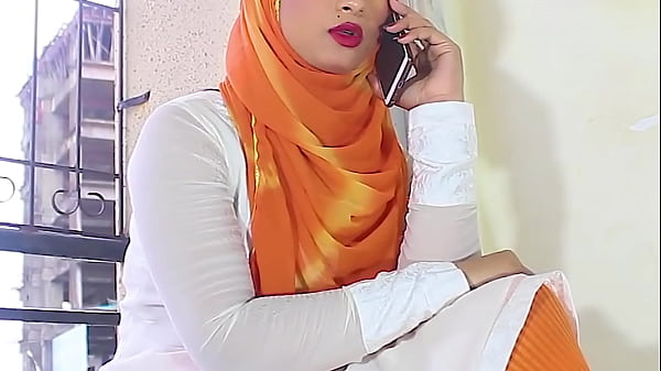 Salma Si Cewek Hijab Ngewe Temennya Pake Audio Hindi Mesum