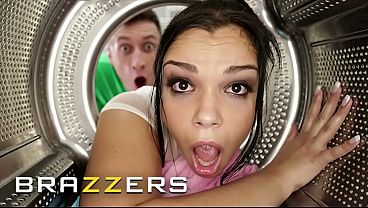 Brazzers – Adek Macem Macet Parah, Akhirnya Gebetan Ngewe Sampai Mampus Di Kompilasi Bintang Bokep Terseksi