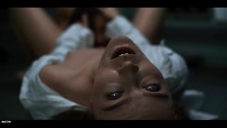 Alien Parasit Pengontrol Pikiran Vs Cewek-cewek Seksi Hot