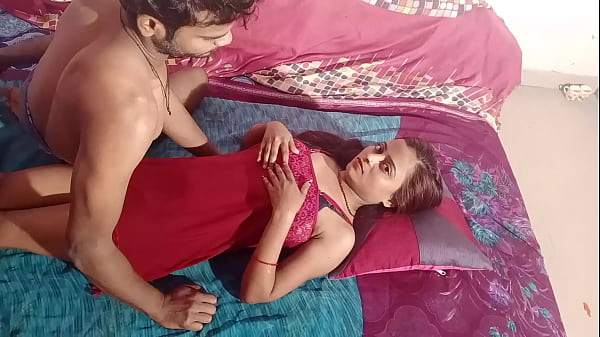 Rendangin Dapur, Istri India Montok Mulus Digebuk Suami Pake Audio Hindi Bikin Makin Liar