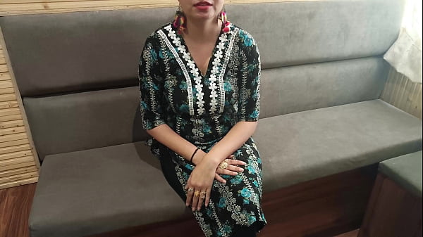 Jija Ji Ketagihan Ngintip Tubuh Seksi Saali, Langsung Ngewe Memek Dan Lobang Belakangnya Pake Suara Hindi Yang Bikin Makin Panas.