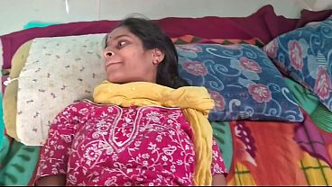 Desi Bhabhi Digebek Tetangga Sampe Meringis Kesakitan Nikmat.