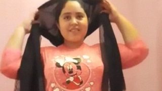 Dada Montok Cewek Pakistan Buka Jendela, Siap Dimasuki