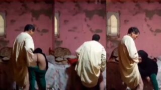 Desi Pakistan Kontol Tua Ngentot Anak Tiri Sendiri, Ngeres Abis.
