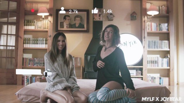 Nikmatin Aja Goyangannya Baby Nicols Sama Julia Roca Di Sesi Ngewe Manis Yang Bikin Ngilu