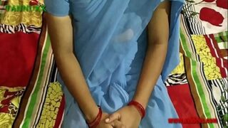 Seorang Pria Kerala Ngewe Memek Guru Mudanya Yang Seksi.
