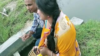 Tonton Video Mesum Bangla, Si Pelacur Montok Dan Kekasihnya Lagi Ngewe Panas.