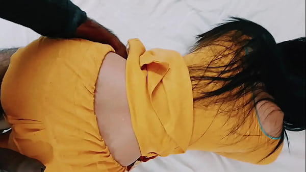 Desi Chachi Lagi Digebukin Kontol Gede Sampe Meraung.