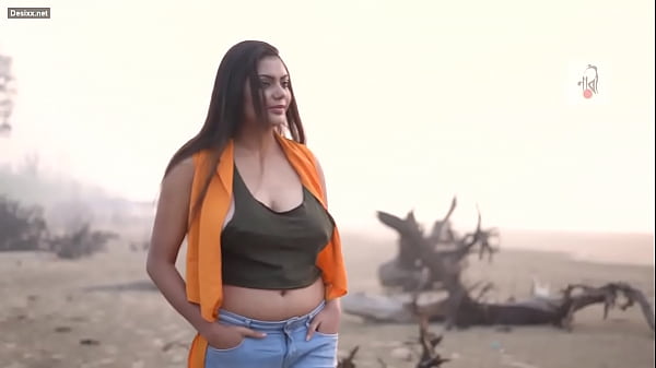 Foto Cewek Desi Seksi Bikin Ngilu, Pose Panas Bikin Gregetan.