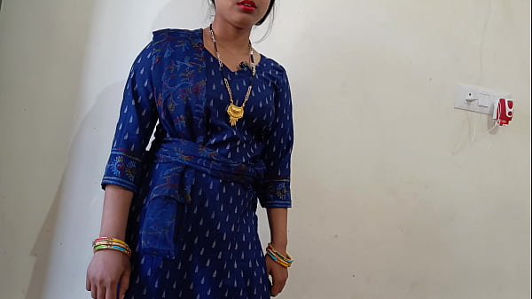 Ibu Rumah Tangga Desa India Yang Panas, Pelayan Desi, Ngewe Dogy Style Sambil Teriak-teriak Dalam Bahasa Hindi, Suara Jelas Bikin Makin Greget.