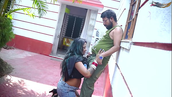 Desi Bengali Pasutri Beranak Main Anal Liar Di Luar Pake Suara Hindi Hot (video Penuh)