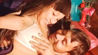 Bengali Couple’s Foreplay Porn Video Nyebar Online, Bikin Panas!