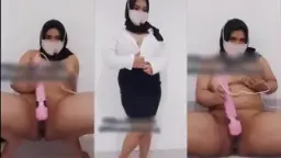 Laela Pulang Kerja, Langsung Colmek Sambil Sange Berat.
