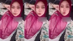 Tonton Video Full Bu Guru Fira Hijabnya Kebuka, Bikin Gregetan Abis!