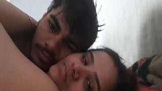 Video Mesum Pasangan Bihari, Mms Romantis Sambil Telanjang