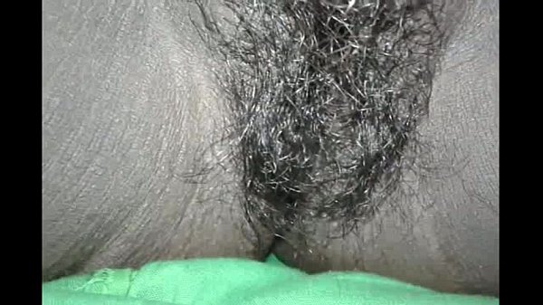 4 Cewek Desi Ngejembutin Bulu Beleknya Depan Mata Lo.
