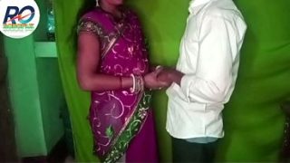 Desi Tonshahar’s Rasili Bhabhi, Ngangkat Saree Basahnya, Jadi Kuda Betina, Ngentot Pantat Dan Memeknya, Plus Ngewe Kontol, Audio Hindi.