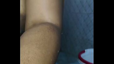 Ibu Tiri Desi India Mandi, Mms Kamera Tersembunyi, Istri Beneran