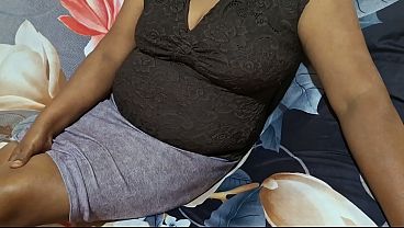 Pasangan Ngewe Di Pantai, Mama Tiri Asia Lagi Horny Saat Liburan