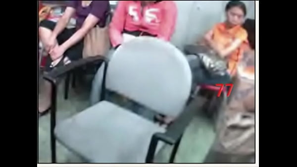 Ngentot Depan Kamera, Cewek Indonesia Pamer Memek Basah