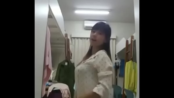 Cewek Indo Mantan Pacar Goyang Striptis Bikin Makin Panas